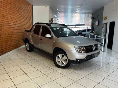 RENAULT Oroch 1.6 16V 4P FLEX EXPRESSION, Foto 3