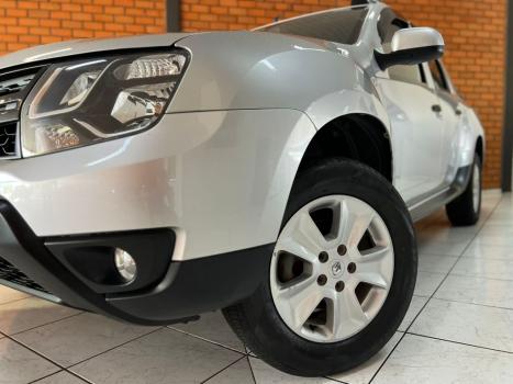 RENAULT Oroch 1.6 16V 4P FLEX EXPRESSION, Foto 7