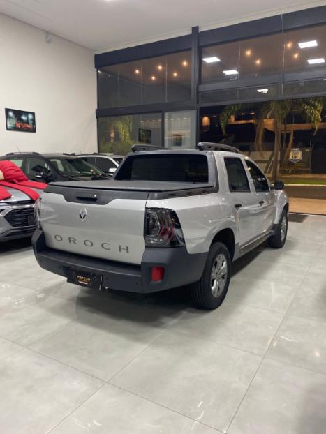 RENAULT Oroch 1.6 16V 4P FLEX INTENSE, Foto 4