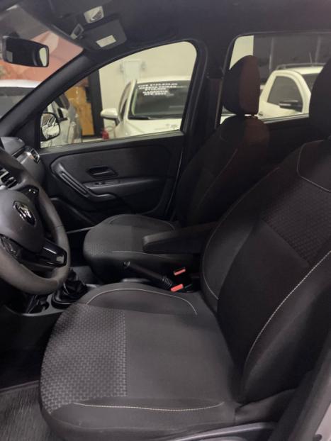 RENAULT Oroch 1.6 16V 4P FLEX INTENSE, Foto 8