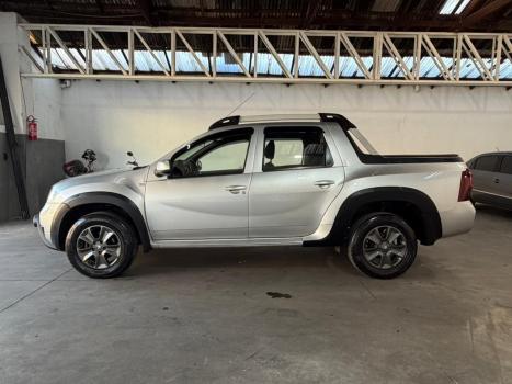 RENAULT Oroch 2.0 16V 4P FLEX DYNAMIQUE AUTOM�TICO, Foto 8