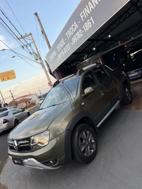 RENAULT Oroch 2.0 16V 4P FLEX DYNAMIQUE AUTOMÁTICO, Foto 3