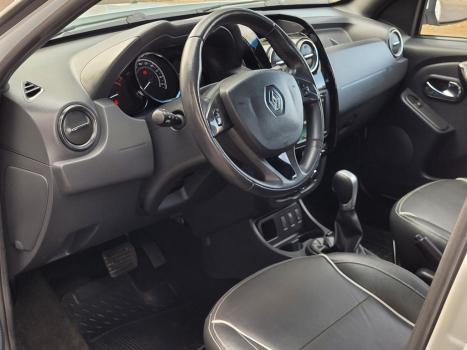 RENAULT Oroch 2.0 16V 4P FLEX DYNAMIQUE AUTOM�TICO, Foto 11