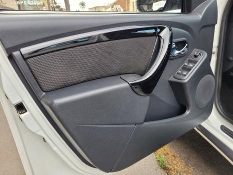 RENAULT Oroch 2.0 16V 4P FLEX DYNAMIQUE AUTOM�TICO, Foto 17