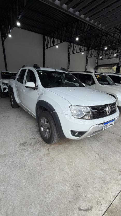 RENAULT Oroch 2.0 16V 4P FLEX DYNAMIQUE, Foto 2