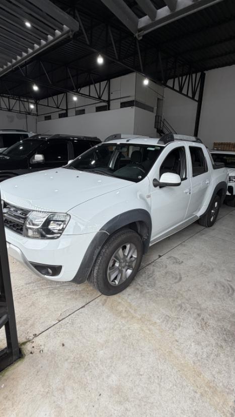 RENAULT Oroch 2.0 16V 4P FLEX DYNAMIQUE, Foto 4
