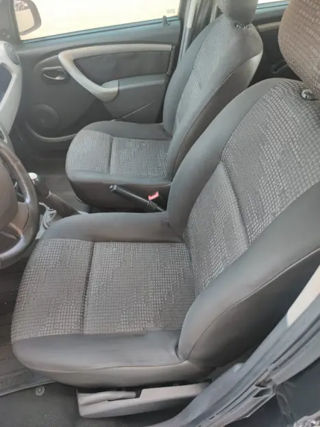 RENAULT Sandero 1.0 16V 4P FLEX EXPRESSION, Foto 9
