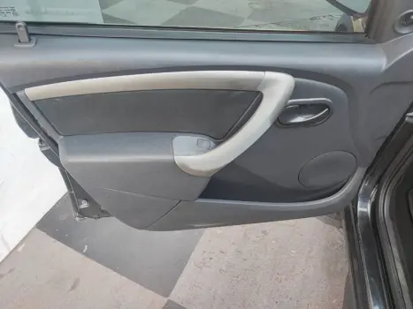 RENAULT Sandero 1.0 16V 4P FLEX EXPRESSION, Foto 8