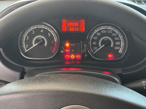 RENAULT Sandero 1.0 16V 4P FLEX EXPRESSION, Foto 6