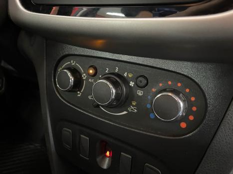 RENAULT Sandero 1.0 12V 4P FLEX GT LINE, Foto 3