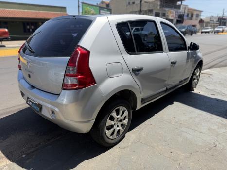 RENAULT Sandero 1.0 12V 4P FLEX SCE AUTHENTIQUE, Foto 4