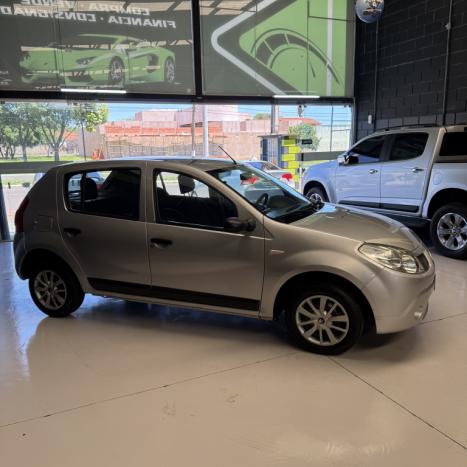 RENAULT Sandero 1.0 16V 4P FLEX EXPRESSION, Foto 5