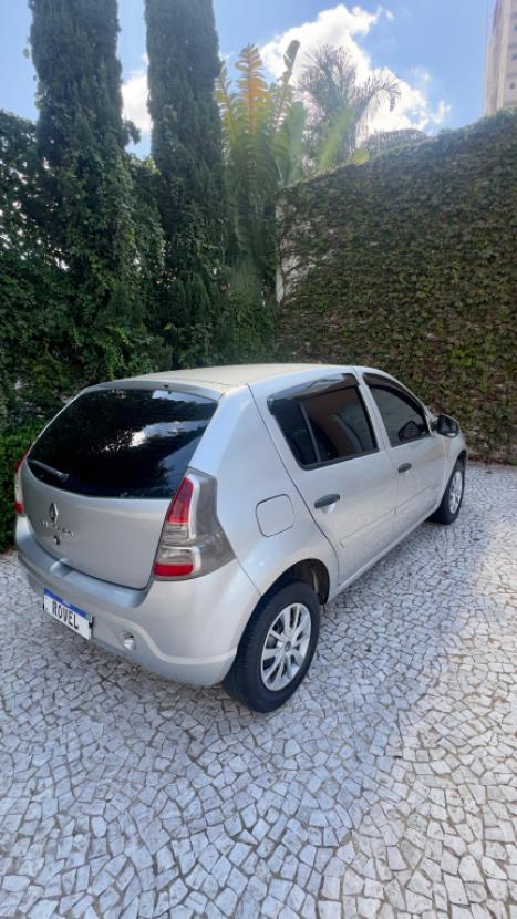 RENAULT Sandero 1.0 16V 4P FLEX EXPRESSION, Foto 3