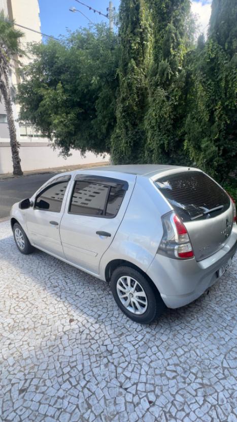 RENAULT Sandero 1.0 16V 4P FLEX EXPRESSION, Foto 4