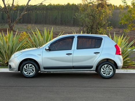 RENAULT Sandero 1.0 16V 4P FLEX EXPRESSION, Foto 8
