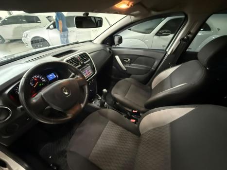 RENAULT Sandero 1.0 16V 4P FLEX EXPRESSION, Foto 2
