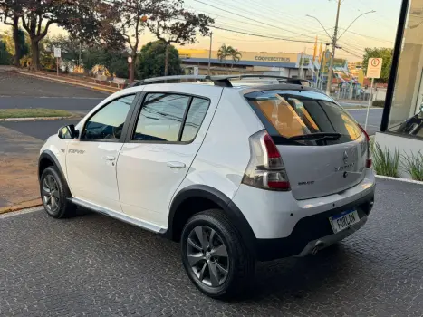 RENAULT Sandero 1.6 16V 4P FLEX SCE STEPWAY, Foto 4