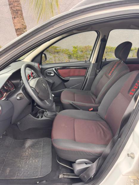 RENAULT Sandero 1.6 4P FLEX STEPWAY, Foto 8