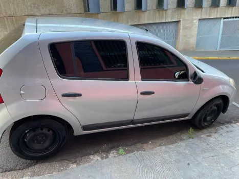 RENAULT Sandero 1.6 4P FLEX EXPRESSION, Foto 3