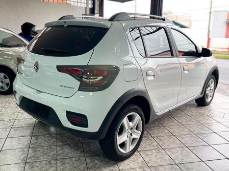 RENAULT Sandero 1.6 16V 4P FLEX SCE STEPWAY, Foto 6 RENAULT Sandero 1.6 16V 4P FLEX SCE STEPWAY, Foto 6