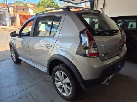 RENAULT Sandero 1.6 16V 4P FLEX STEPWAY, Foto 6