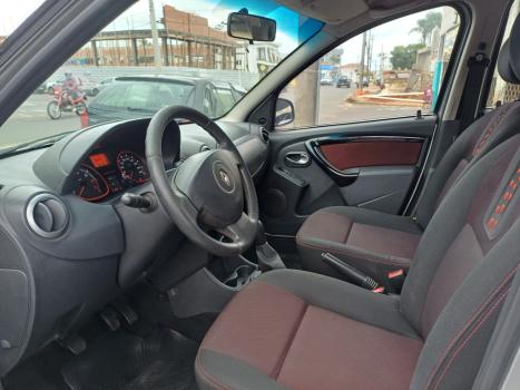RENAULT Sandero 1.6 16V 4P FLEX STEPWAY, Foto 9