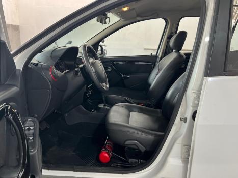 RENAULT Sandero 1.6 16V 4P FLEX STEPWAY AUTOM�TICO, Foto 10