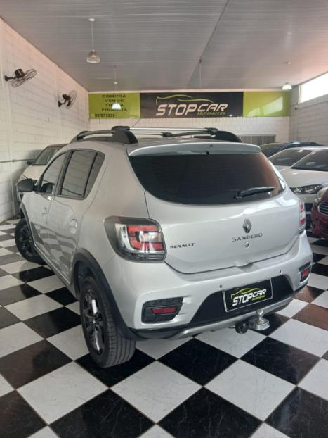 RENAULT Sandero 1.6 4P FLEX STEPWAY, Foto 5