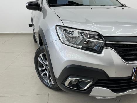 RENAULT Sandero 1.6 16V 4P SCE FLEX STEPWAY ICONIC X-TRONIC AUTOM�TICO CVT, Foto 5