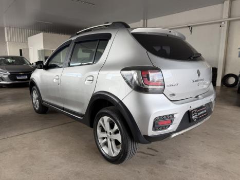 RENAULT Sandero 1.6 16V 4P FLEX STEPWAY, Foto 6