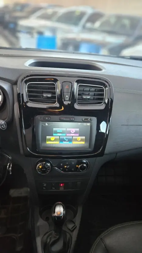 RENAULT Sandero 1.6 16V 4P FLEX SCE STEPWAY INTENSE X-TRONIC AUTOM�TICO CVT, Foto 12
