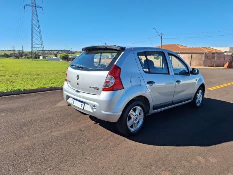 RENAULT Sandero 1.6 4P FLEX EXPRESSION, Foto 2