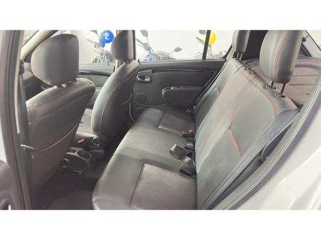 RENAULT Sandero 1.6 16V 4P FLEX STEPWAY AUTOM�TICO, Foto 10