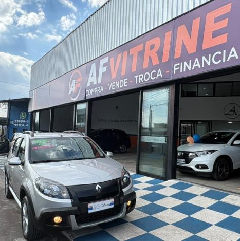 RENAULT Sandero 1.6 16V 4P FLEX STEPWAY AUTOM�TICO, Foto 1