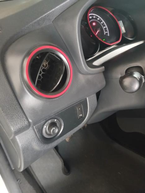 RENAULT Sandero 1.6 4P FLEX STEPWAY, Foto 9