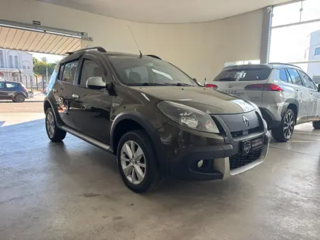 RENAULT Sandero 1.6 16V 4P FLEX STEPWAY, Foto 2