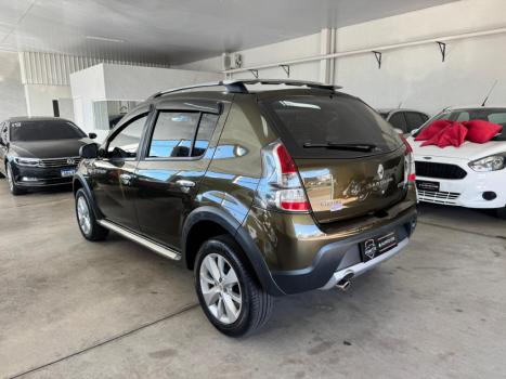RENAULT Sandero 1.6 16V 4P FLEX STEPWAY, Foto 6