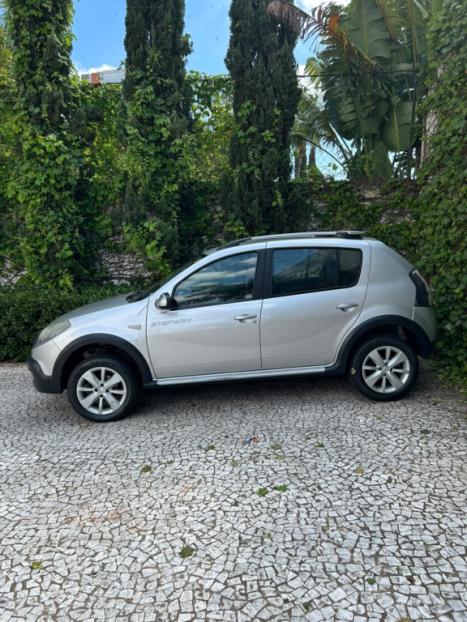 RENAULT Sandero 1.6 4P FLEX STEPWAY, Foto 3