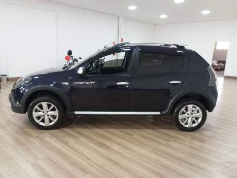 RENAULT Sandero 1.6 16V 4P FLEX SCE STEPWAY DINAMIQUE, Foto 4