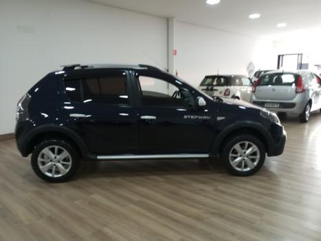 RENAULT Sandero 1.6 16V 4P FLEX SCE STEPWAY DINAMIQUE, Foto 7