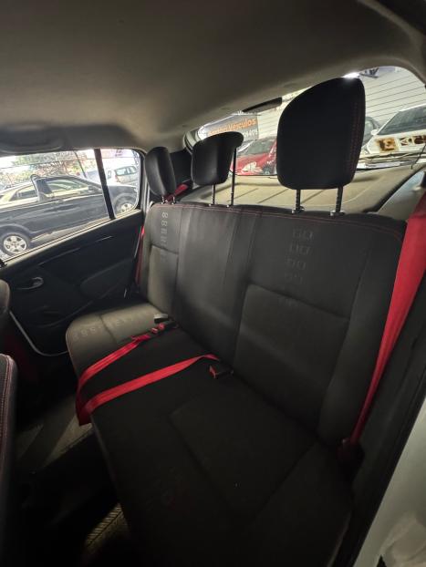 RENAULT Sandero , Foto 9