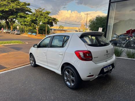 RENAULT Sandero , Foto 4