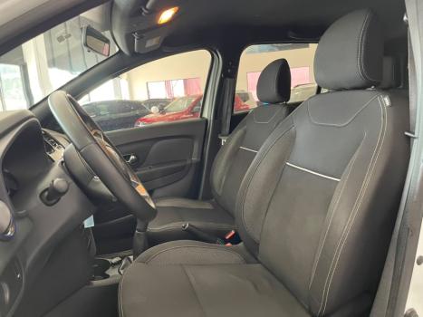RENAULT Sandero , Foto 8