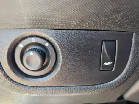 RENAULT Stepway 1.6 16V 4P FLEX ICONIC X-TONIC AUTOM�TICO CVT, Foto 10