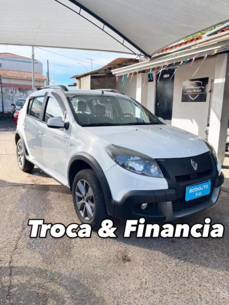 RENAULT Stepway 1.6 16V 4P FLEX SCE DINAMIQUE, Foto 2