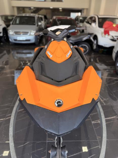 SEA DOO Spark 900 90 HP, Foto 3
