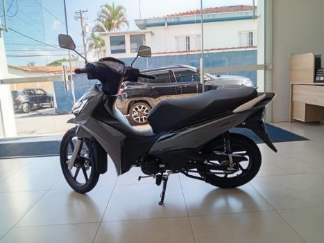 SHINERAY Rio 125 EFI, Foto 3