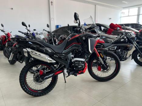 SHINERAY SHI 250 , Foto 1