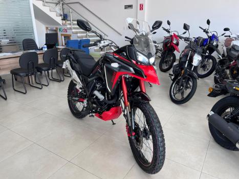 SHINERAY SHI 250 , Foto 3