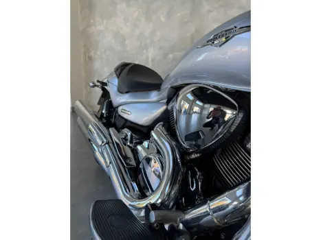 SUZUKI Boulevard M 800 , Foto 4